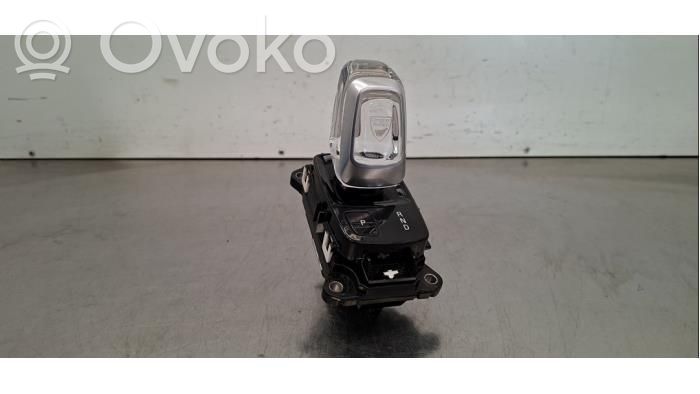 Volvo XC40 Wybierak biegów 
