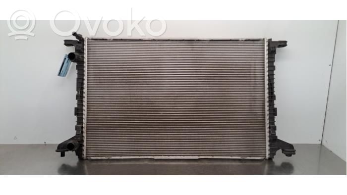 Audi A4 S4 B9 8W Radiateur de refroidissement