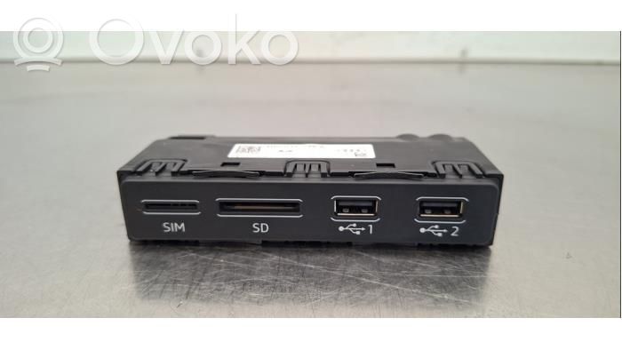 USB-pistokeliitin   4N0035736A