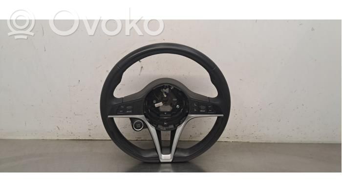 Alfa Romeo Giulia Ohjauspyörä 