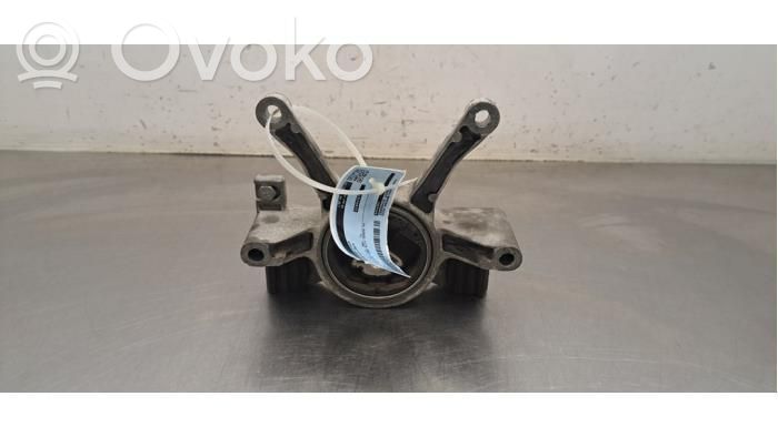 BMW 3 G20 G21 Gearbox mounting bracket 