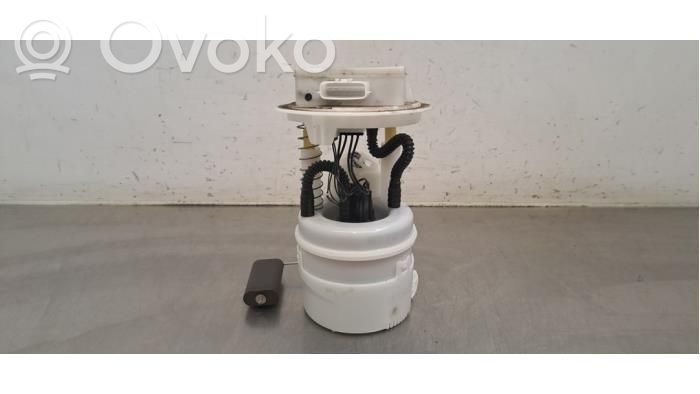 Renault Clio V Pompa carburante immersa 