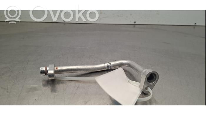 Renault Megane E-Tech Ilmastointilaitteen putki (A/C) 