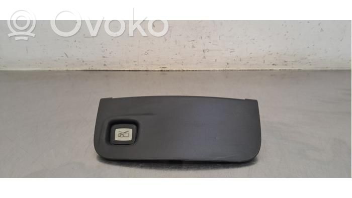 Tesla Model 3 Przełącznik / Przycisk otwierania klapy tylnej / bagażnika 