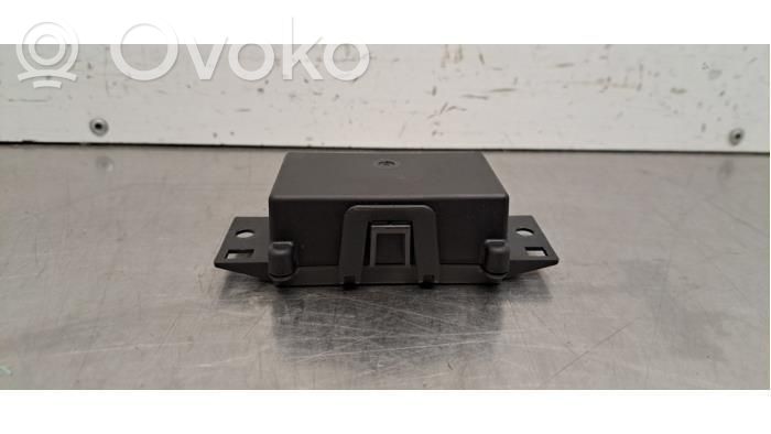 Peugeot 2008 II Unitate control antenă 