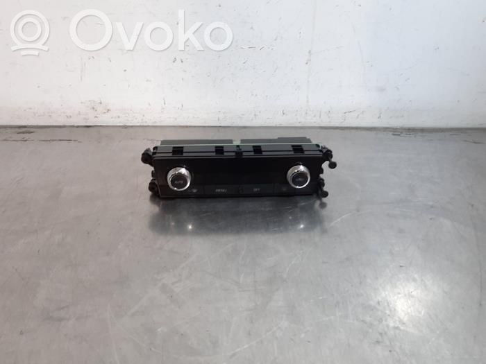 Skoda Scala Climate control unit 
