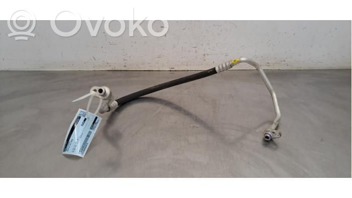Audi A3 8Y Ilmastointilaitteen putki (A/C) 