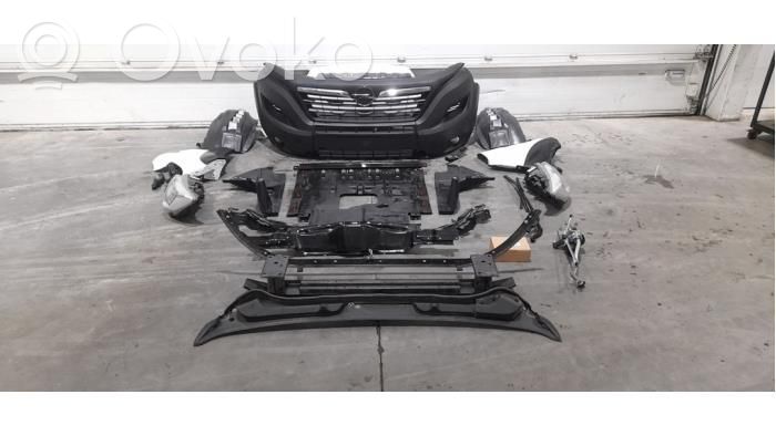 Opel Movano C Kit de pièce par-chocs avant 