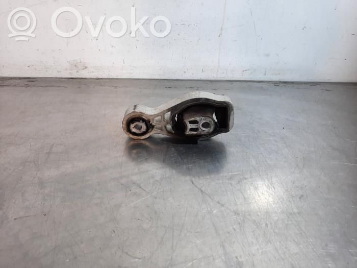 Ford Ecosport Gearbox mounting bracket 