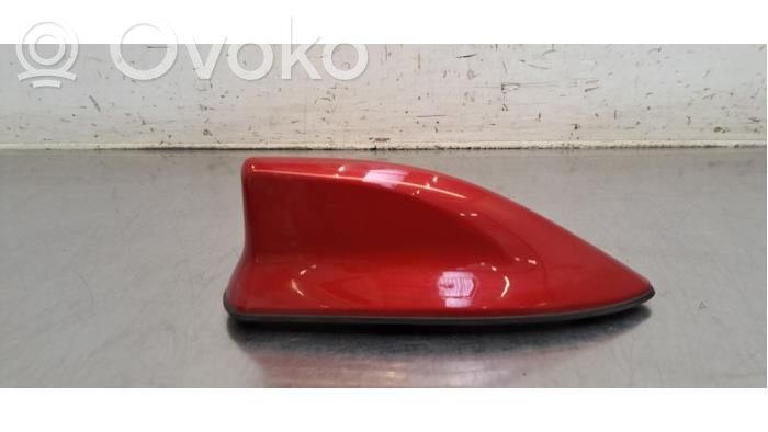 Toyota Yaris XP210 Radion antenni 