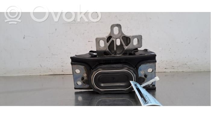Volkswagen Tiguan Gearbox mounting bracket 