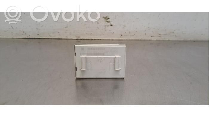 Renault Master III Antenna control unit 