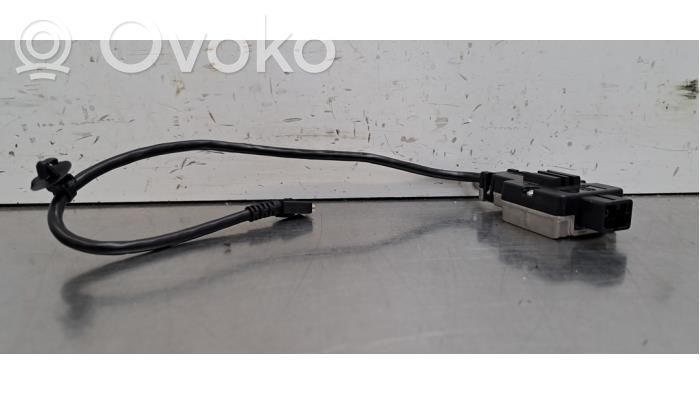 Enchufe conector USB   5E3035954B,3V0035954