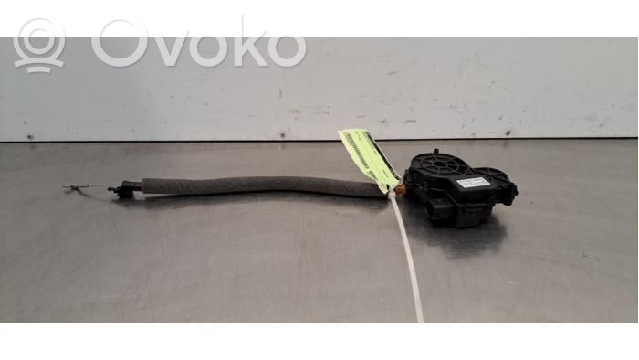 Amortyzator / Siłownik tylnej klapy bagażnika   95C827888B