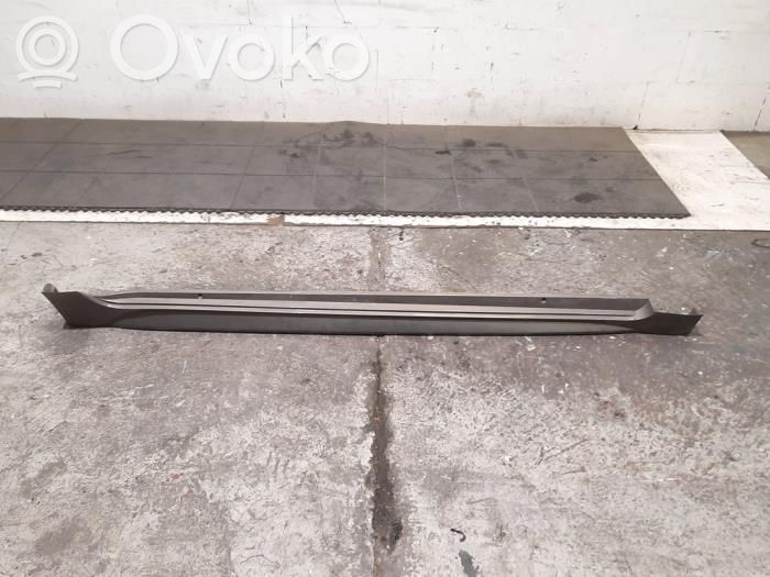 Toyota Corolla E210 E21 Listón 