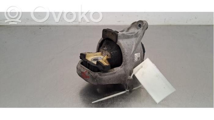 Engine mount bracket   8W0199372CP,8W0199372