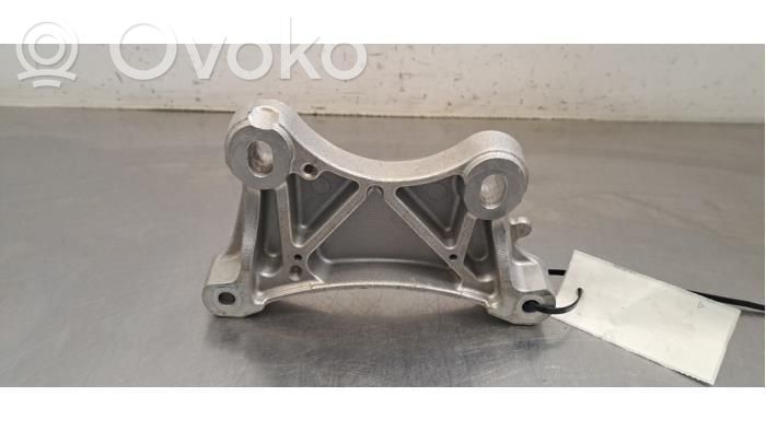 Engine mount bracket   9830282180
