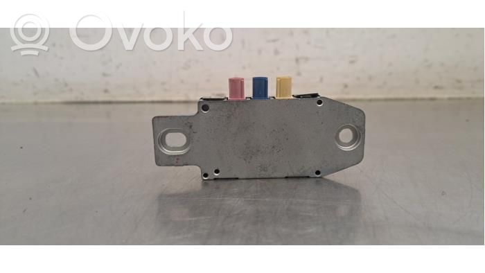 Land Rover Evoque I Antenos stiprintuvas 