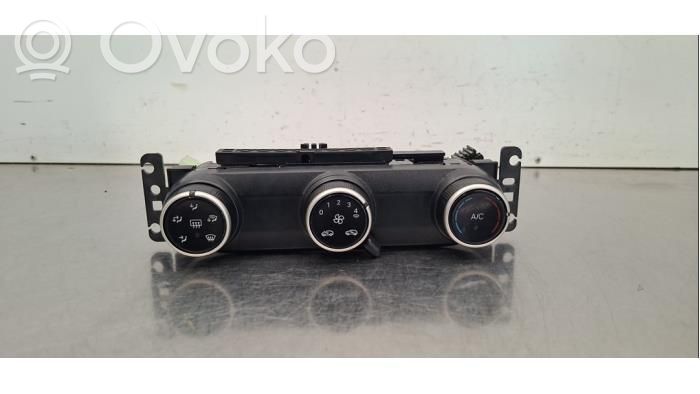 Citroen e-C3 Climate control unit 