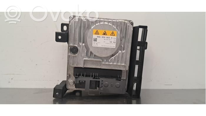 Volkswagen Golf VIII Piesă generator/alternator 