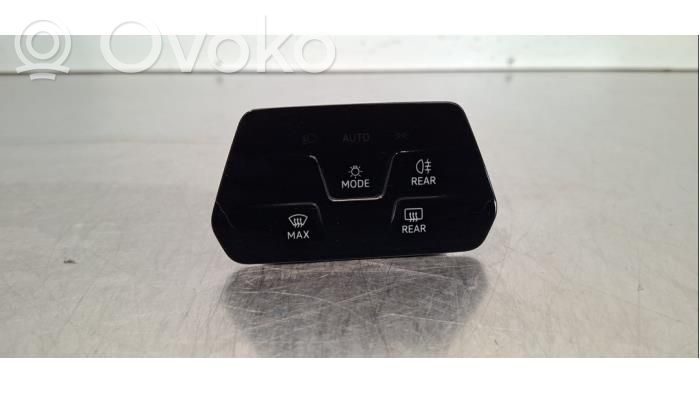 Volkswagen Golf VIII Comutator control nivel faruri 