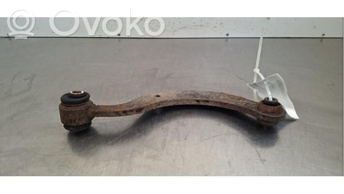 Toyota Avensis T270 Braccio di controllo sospensione posteriore 