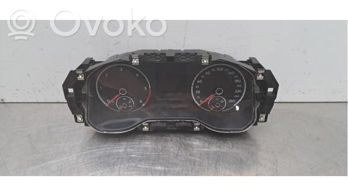 Volkswagen Polo VI Speedometer (instrument cluster) 