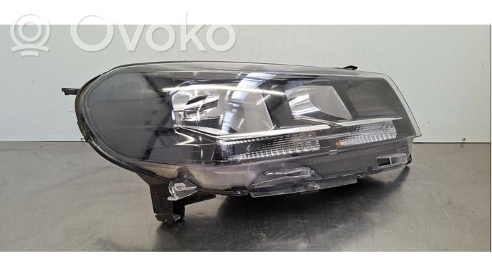 Toyota Proace Priekinis žibintas 