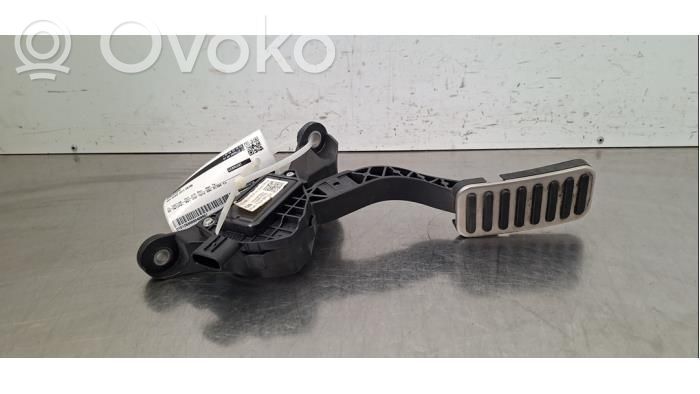 Gaspedal   32700G4210
