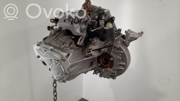 Peugeot Expert Manualna 5-biegowa skrzynia biegów 