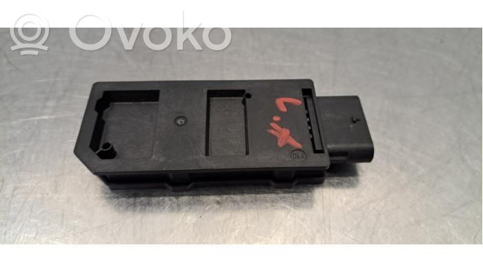 Volkswagen ID.3 Antena systemu bezkluczykowego