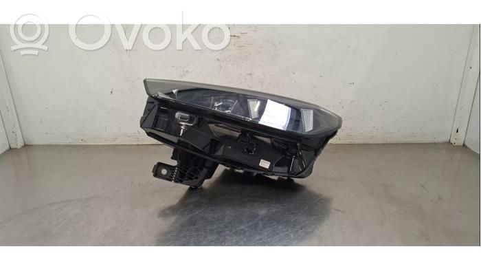 Peugeot 5008 Phare frontale 