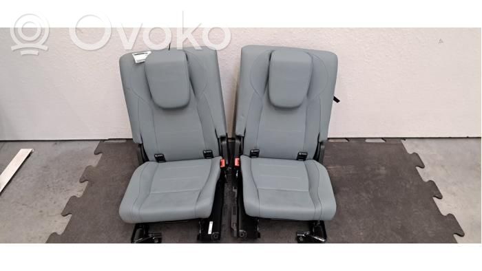 Mercedes-Benz EQB Scaun spate 