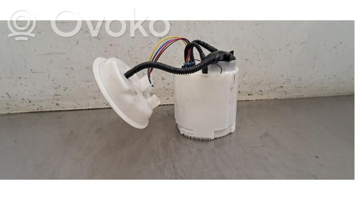 BMW X1 U11 Bomba interna de combustible