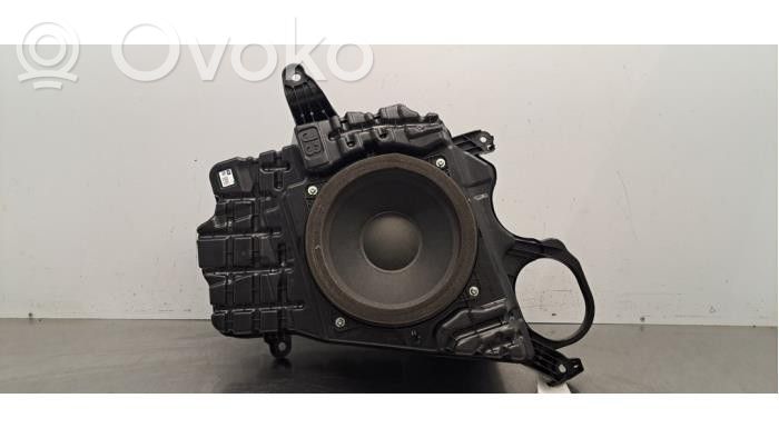 Toyota RAV 4 (XA50) Altavoz de la puerta delantera