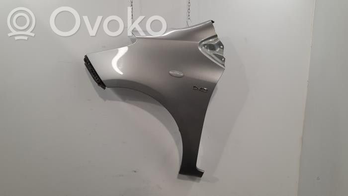 Toyota Yaris Sparnas 