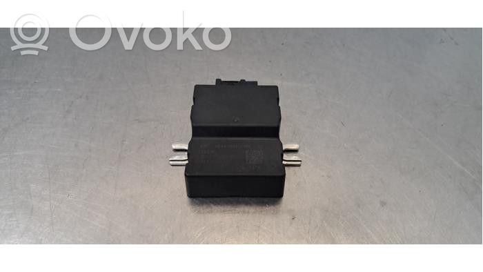 BMW 1 F40 Antenna control unit