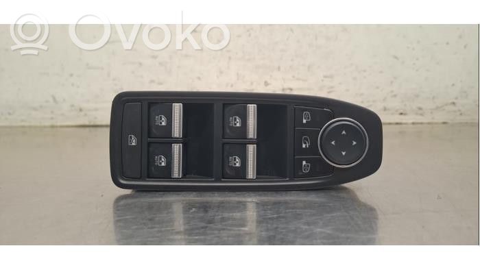 Renault Arkana Comutator comandă geamuri electrice 