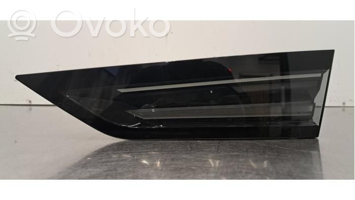 Renault Scenic E-Tech V Feux arrière / postérieurs