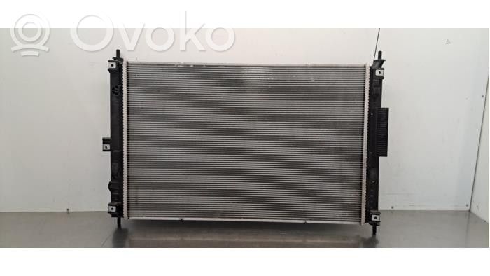 Opel Astra L Chłodnica 
