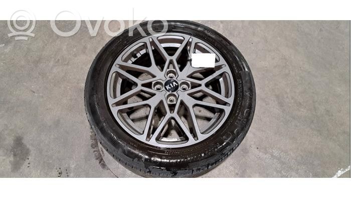 KIA Stonic 17 Zoll Leichtmetallrad Alufelge 