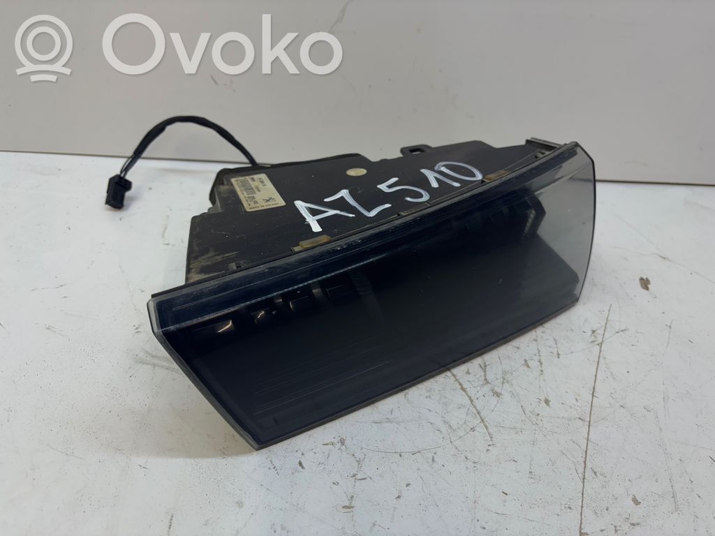 Peugeot 508 II Lampy tylnej klapy bagażnika 