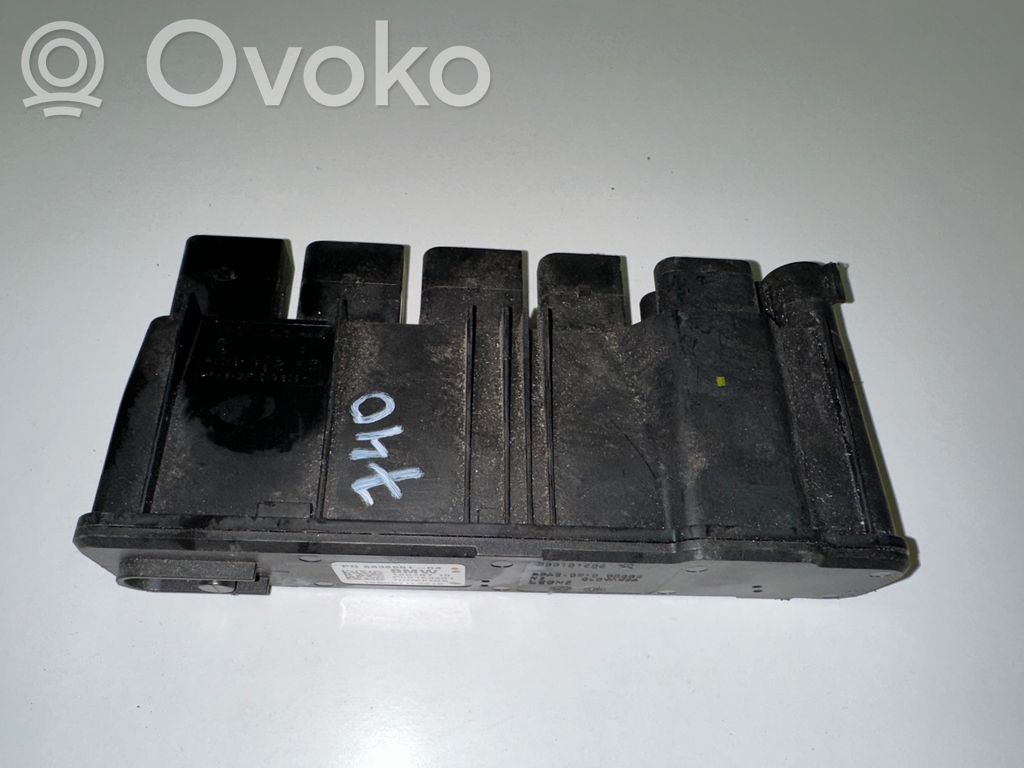 BMW 4 F32 F33 Unité de contrôle à bord d'alimentation 