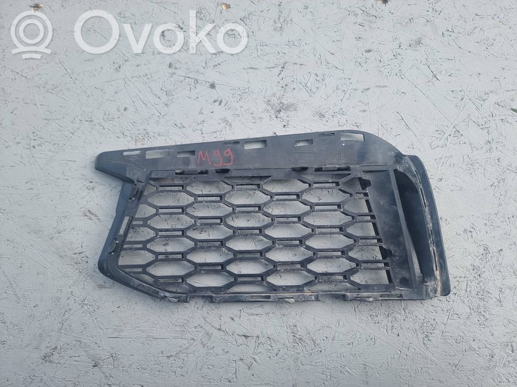 BMW 5 G30 G31 G38 Krata halogenu 