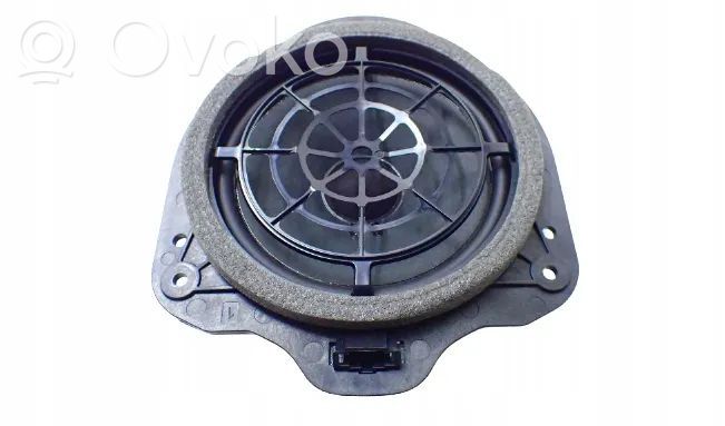 Audi A5 Altavoz subwoofer 