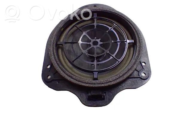 Altavoz subwoofer   8W6035411