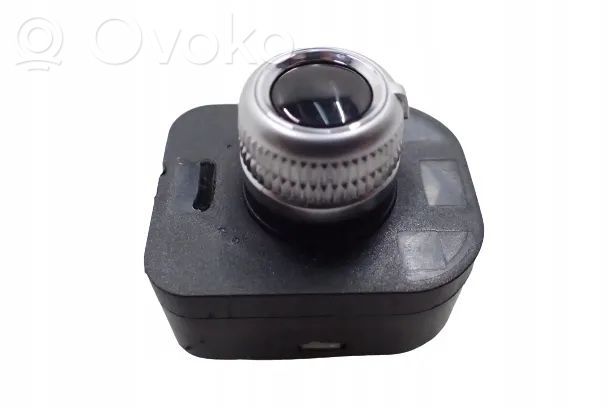 Wing mirror switch   8K0959565E