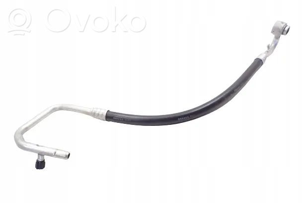Audi A5 8T 8F Ilmastointilaitteen putki (A/C) 
