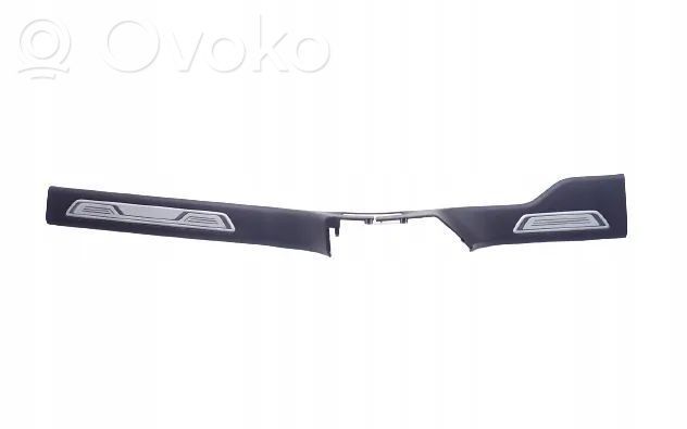 Volkswagen Touareg III Osłona / Nakładka progu 