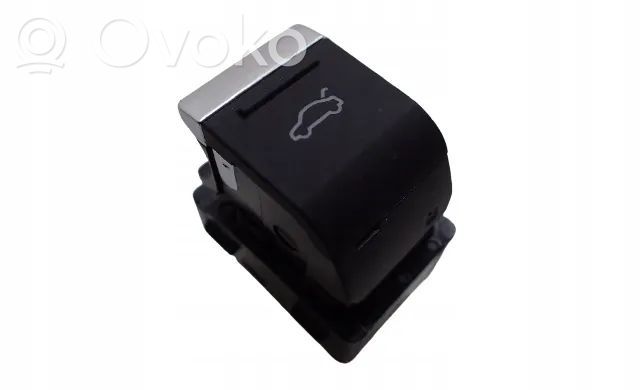 Tailgate/boot open switch button   4K0959831
